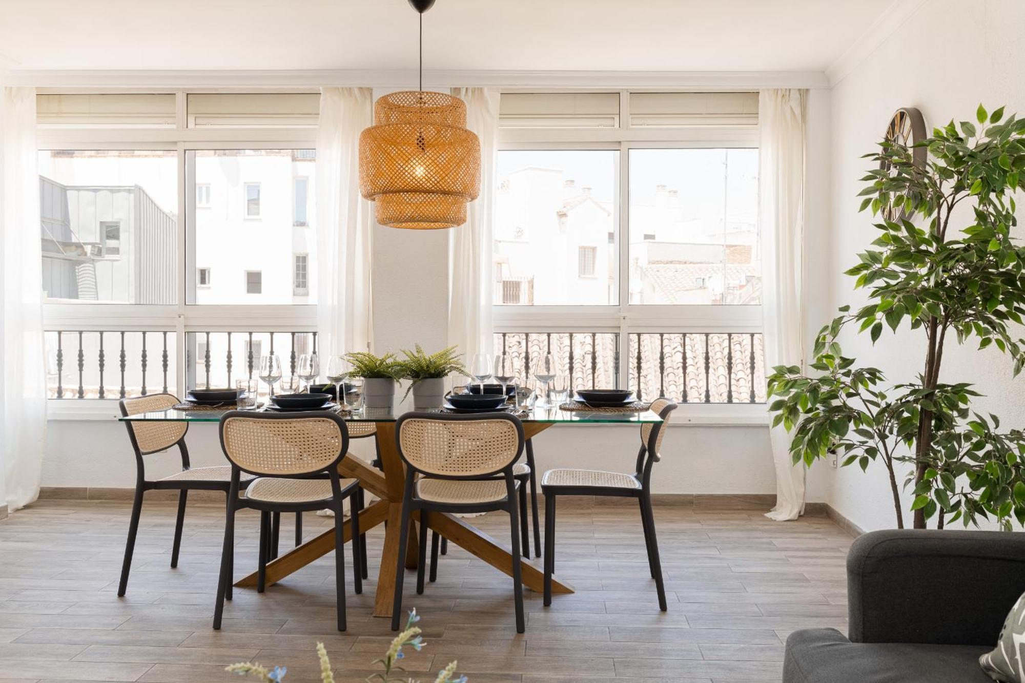 C103 - Sunny Terrace, Old Town Views Apartment มาลากา ภายนอก รูปภาพ